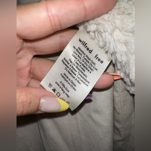 Aritzia Wilfred Plush Jacket - Picture 5 of 7